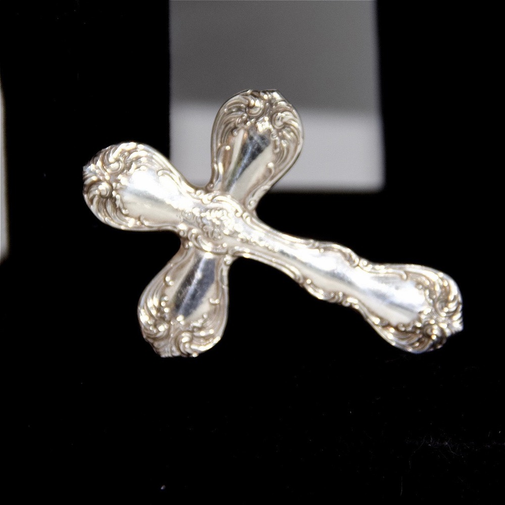 Towle‎ Sterling Silver Old Master Pattern Cross Pendant Religious Jewelry - Picture 3 of 6